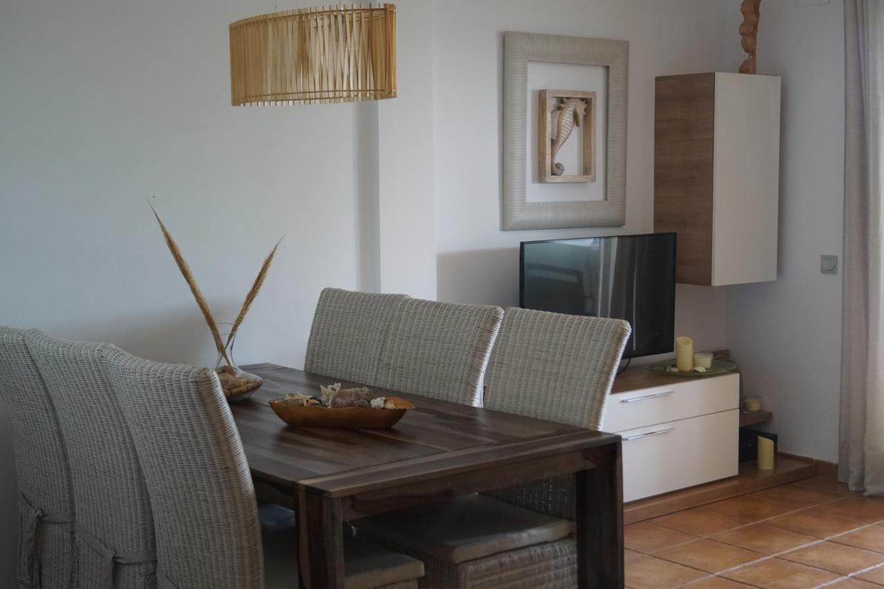El Perelló Casa Oliveres Beach En L' Ampollaヴィラ エクステリア 写真